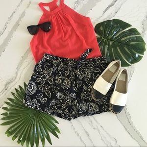 Loft cinched waist shorts